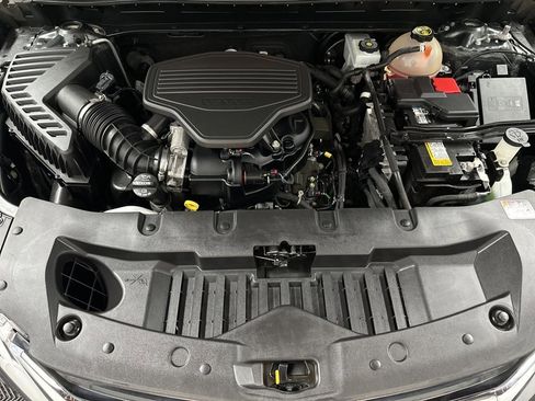 Used 2020 Chevrolet Blazer Premier w/ Driver Confidence II Package image 37