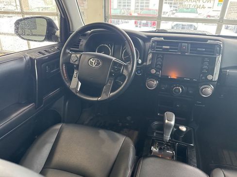 Used 2023 Toyota 4Runner TRD Off-Road Premium image 10
