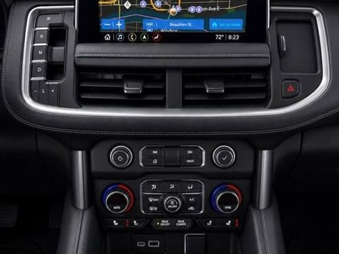 Used 2021 Chevrolet Tahoe Z71 w/ Rear Media and Nav Package AWD/4WD image 31