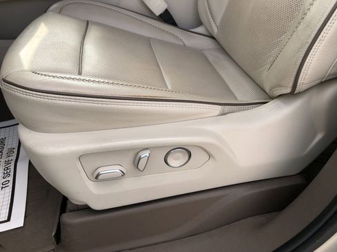 Used 2021 GMC Yukon Denali w/ Denali Premium Package image 15