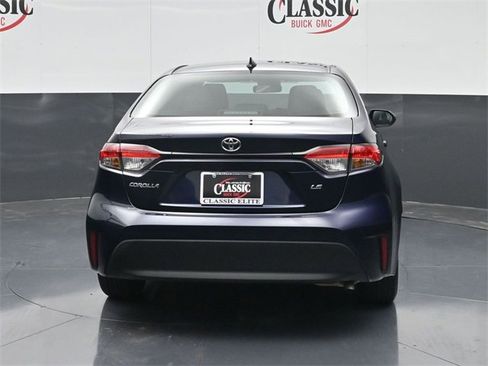 Used 2024 Toyota Corolla LE image 8