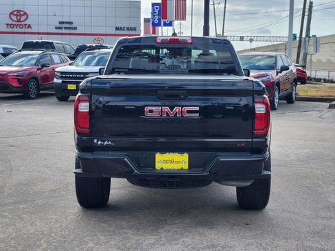 Used 2024 GMC Canyon AT4 w/ Technology Package image 6