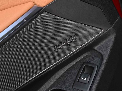 New 2026 BMW 330i Sedan w/ M Sport Package image 21