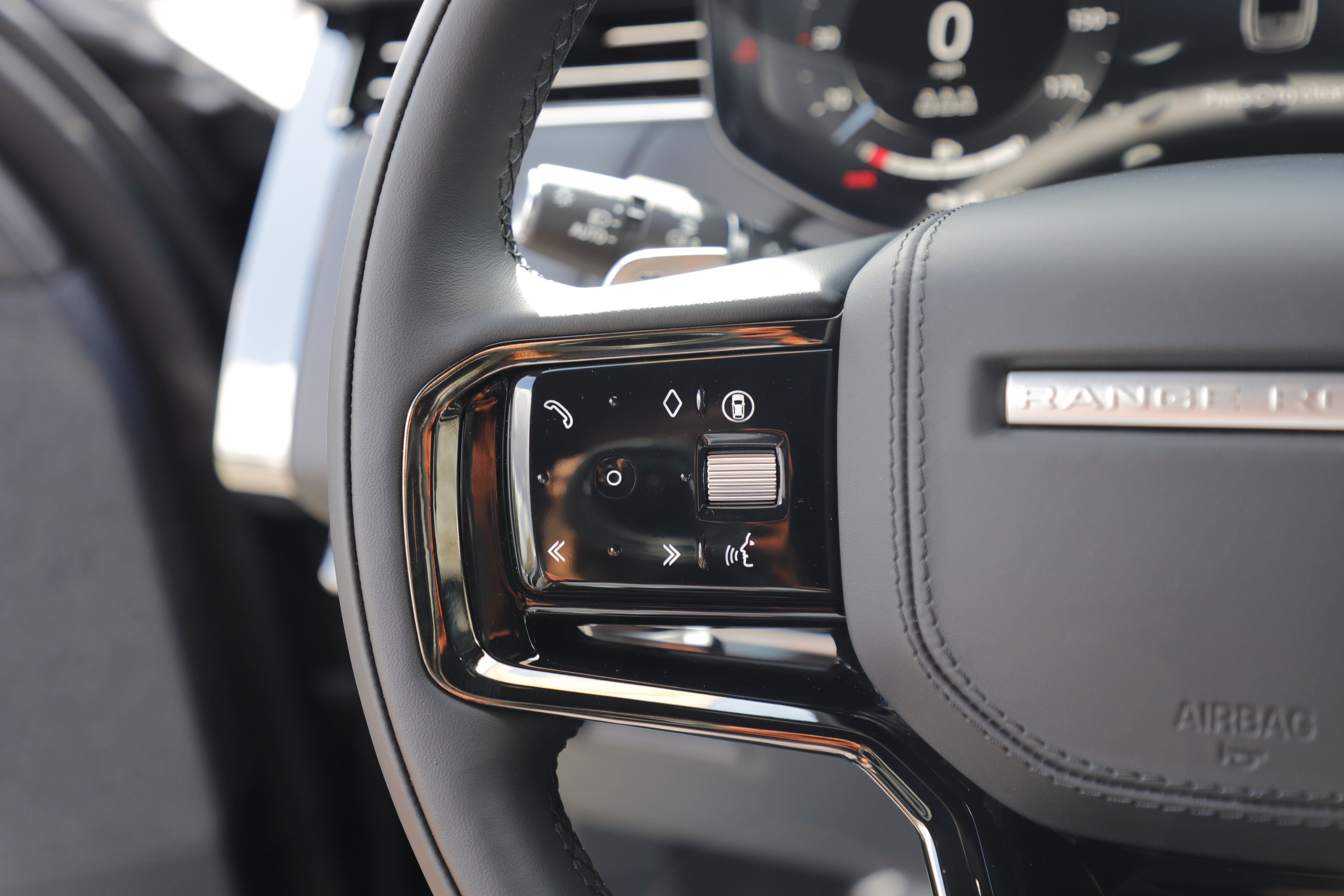 New 2026 Land Rover Range Rover Sport Dynamic SE AWD/4WD image 22