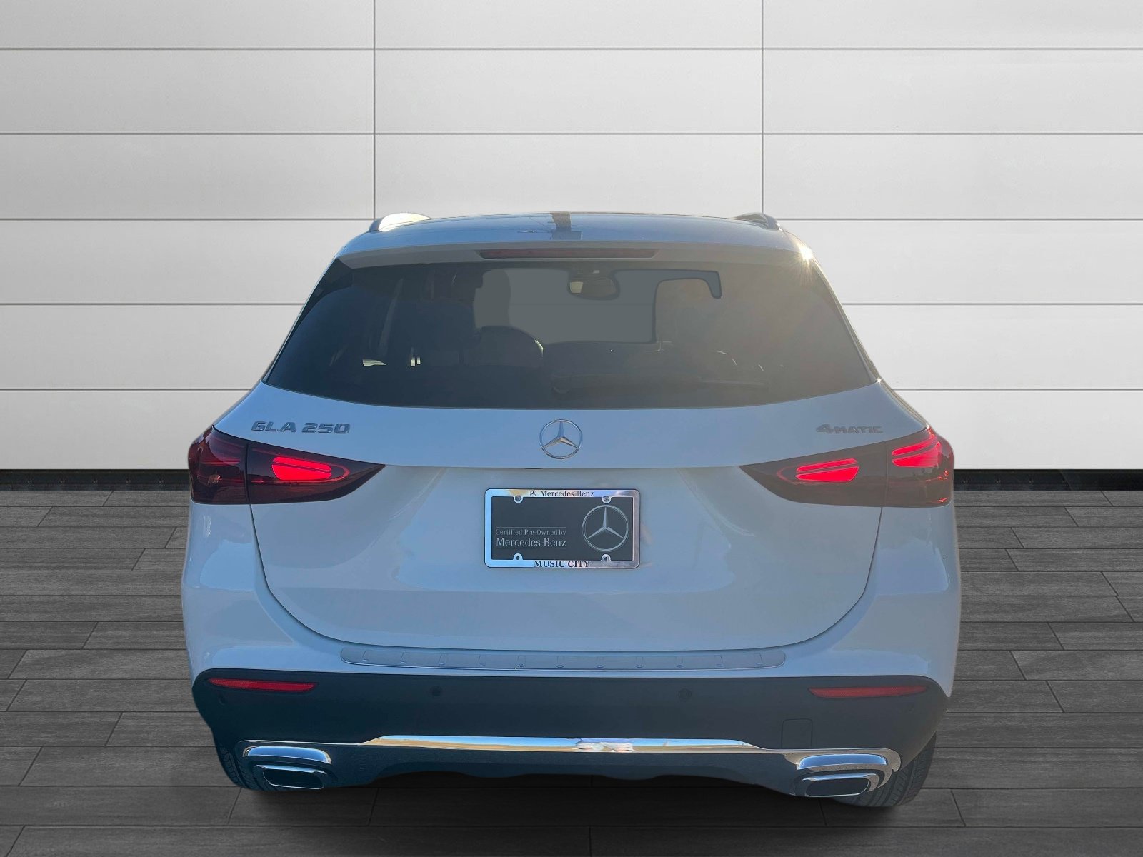 Used 2026 Mercedes-Benz GLA 250 4MATIC image 4