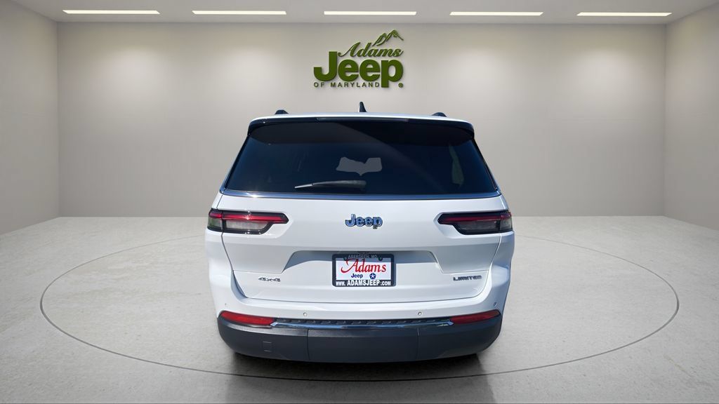 Used 2023 Jeep Grand Cherokee L Limited AWD/4WD image 11