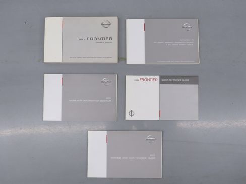 Used 2011 Nissan Frontier SL image 58