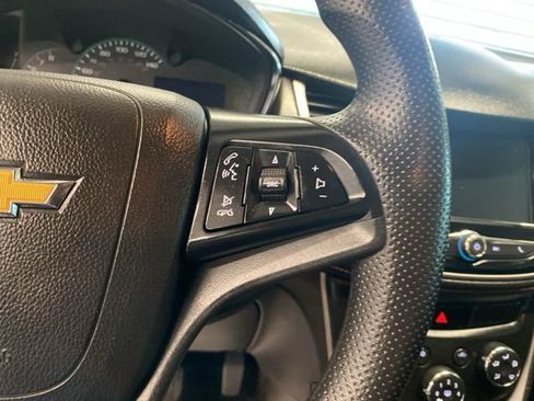 Used 2017 Chevrolet Trax LS image 13