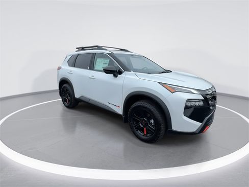 New 2026 Nissan Rogue SV image 2