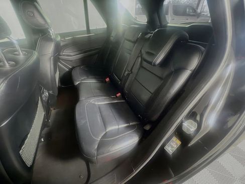 Used 2017 Mercedes-Benz GLE 43 AMG 4MATIC image 27