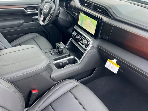 New 2026 GMC Sierra 1500 Denali w/ Denali Reserve Package image 12