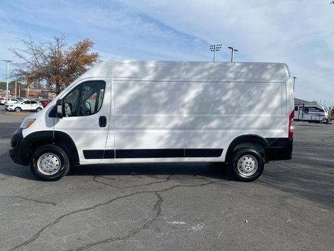 Used 2023 RAM ProMaster 2500 image 4