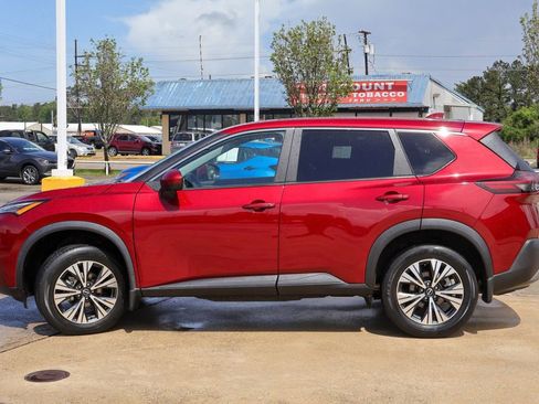 Used 2023 Nissan Rogue SV image 23