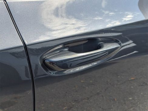 Used 2024 Lexus ES 350 w/ Premium Package image 17