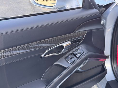 Used 2014 Porsche 911 Turbo S AWD/4WD image 22