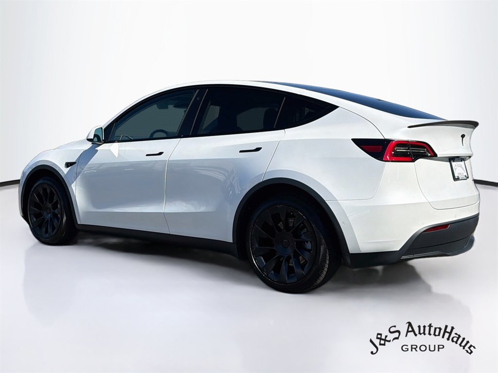 Used 2021 Tesla Model Y Long Range AWD/4WD image 5
