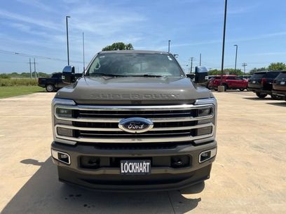 New 2026 Ford F250 Platinum w/ Platinum Plus Package
