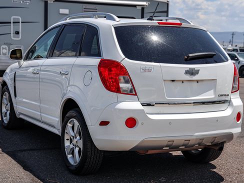 Used 2013 Chevrolet Captiva Sport LTZ FWD image 5