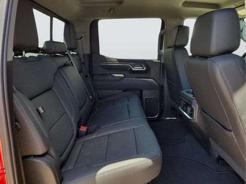 Used 2025 GMC Sierra 1500 SLT RWD image 16