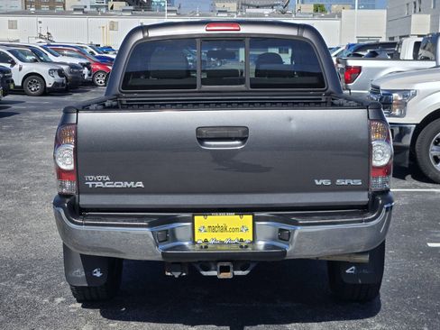 Used 2013 Toyota Tacoma 4x4 Double Cab w/ SR5 Pkg image 7