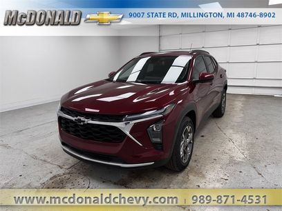 New 2025 Chevrolet Trax LT w/ Driver Confidence Package