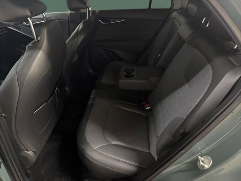 Used 2023 Kia Niro SX Touring FWD image 11