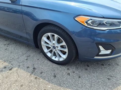 Used 2019 Ford Fusion Energi Titanium FWD image 4
