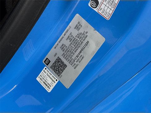 Used 2023 Chevrolet Camaro LT RWD image 18