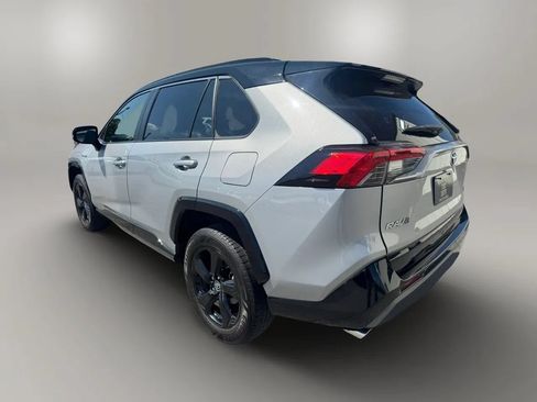 Used 2021 Toyota RAV4 XSE w/ XSE Grade Weather Package AWD/4WD image 9
