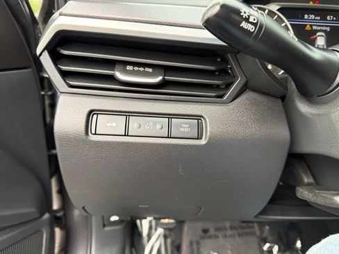 Used 2024 Nissan Altima 2.5 SR FWD image 22