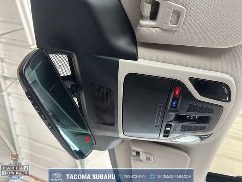 Used 2023 Subaru Outback Limited image 17