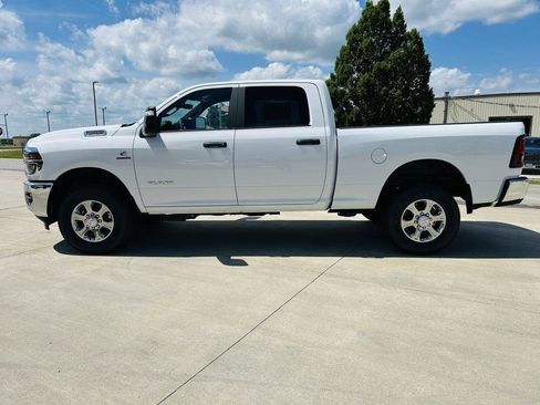 New 2025 RAM 2500 Big Horn image 32