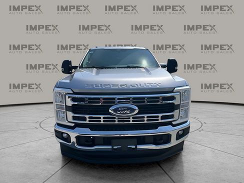 Used 2024 Ford F350 XLT w/ Snow Plow/Camper Package AWD/4WD image 8