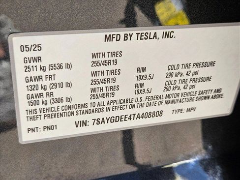 Used 2026 Tesla Model Y Long Range AWD/4WD image 26