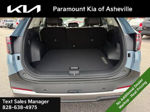 New 2026 Kia Sportage EX w/ EX Panoramic Sunroof Package image 29