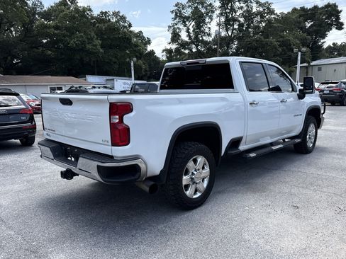 Used 2022 Chevrolet Silverado 2500 LTZ w/ LTZ Convenience Package AWD/4WD image 5