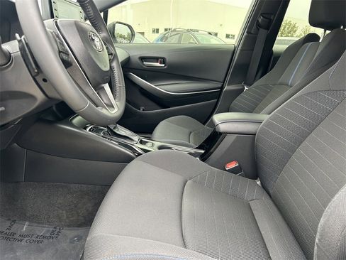 Used 2022 Toyota Corolla SE image 13