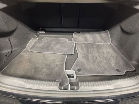 Used 2025 Mercedes-Benz C 300 4MATIC Sedan image 34