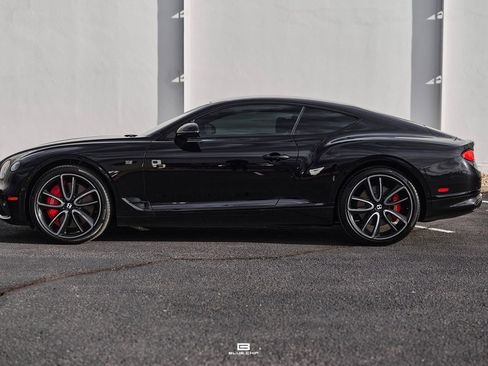 Used 2020 Bentley Continental GT image 4