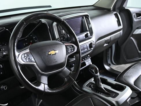 Used 2022 Chevrolet Colorado ZR2 image 11