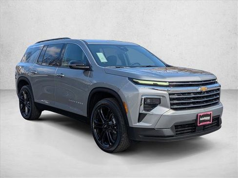 New 2026 Chevrolet Traverse LT FWD image 7