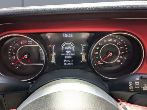 Used 2018 Jeep Wrangler Unlimited Rubicon AWD/4WD image 29