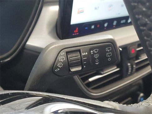 Used 2024 Ford Escape Platinum image 20