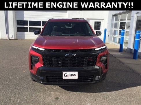 New 2026 Chevrolet Traverse RS w/ LPO, Floor Liner Package image 3