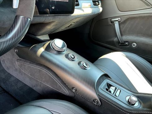 Used 2023 Maserati MC20 Coupe RWD image 16