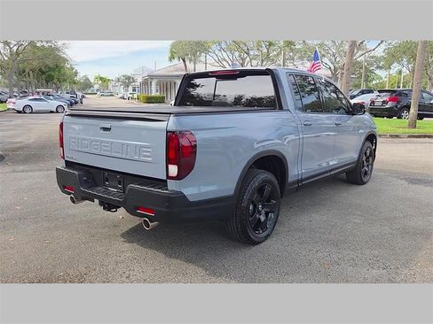 Used 2025 Honda Ridgeline Black Edition image 42