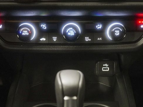 Used 2025 Honda HR-V Sport image 30