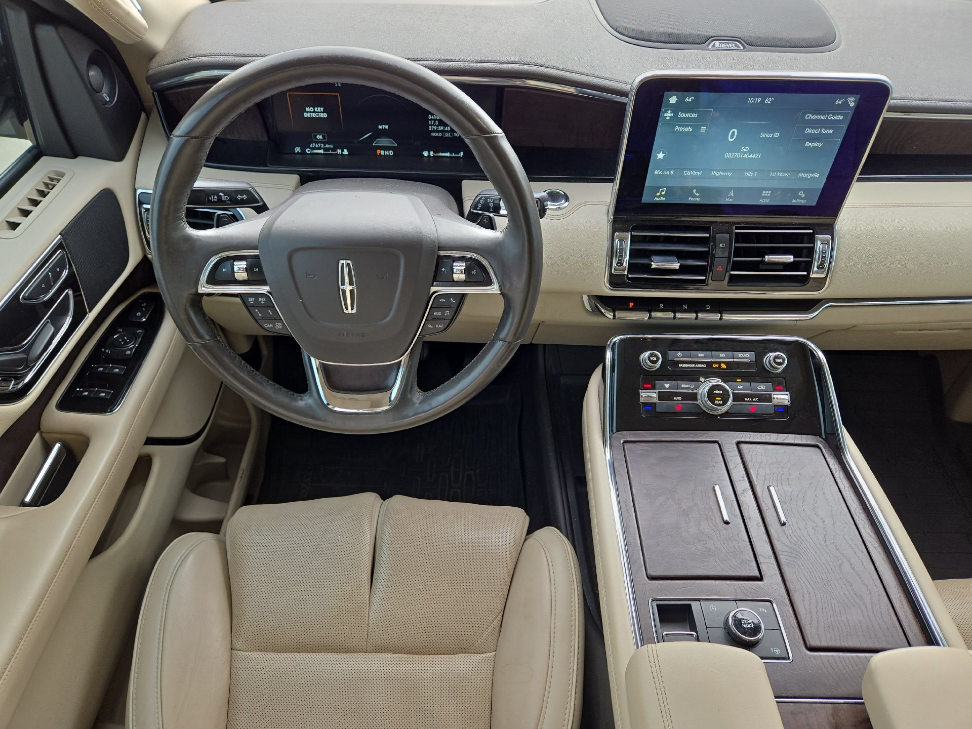 Used 2019 Lincoln Navigator Select w/ Technology Package RWD image 14