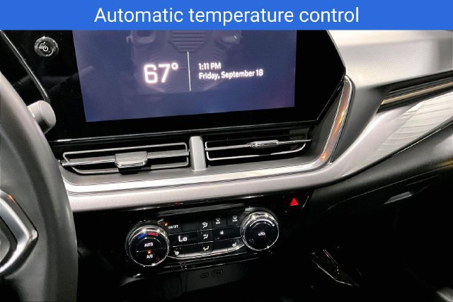 Certified 2024 Chevrolet Trax ACTIV w/ Sunroof Package FWD image 12
