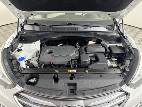 Used 2018 Hyundai Santa Fe Sport image 38